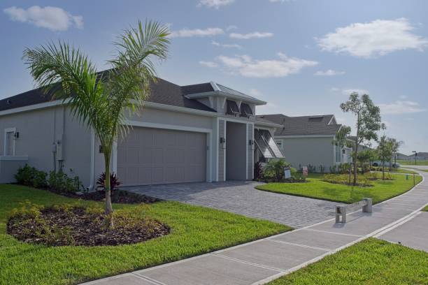  Newark, NY Driveway Pavers Pros